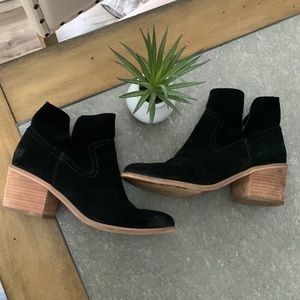 BP Nordstrom booties size 7